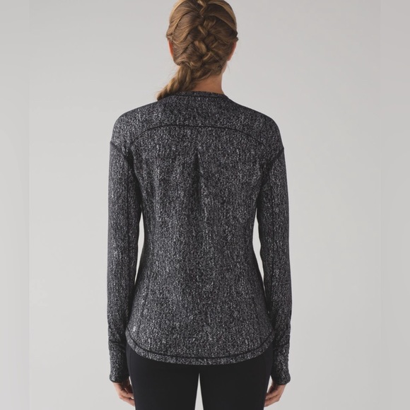 Lululemon Outrun Long Sleeve - Picture 2 of 11